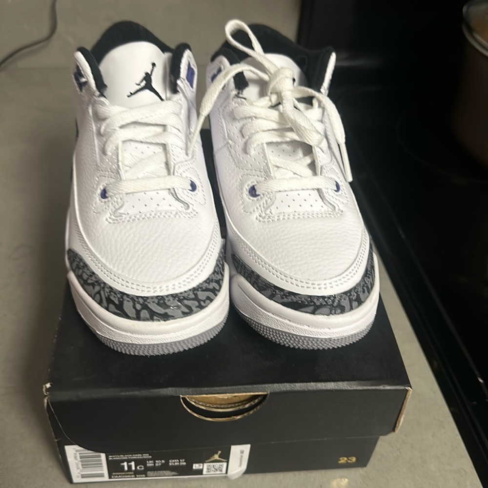 Kids’ Jordan 3 Court Purple